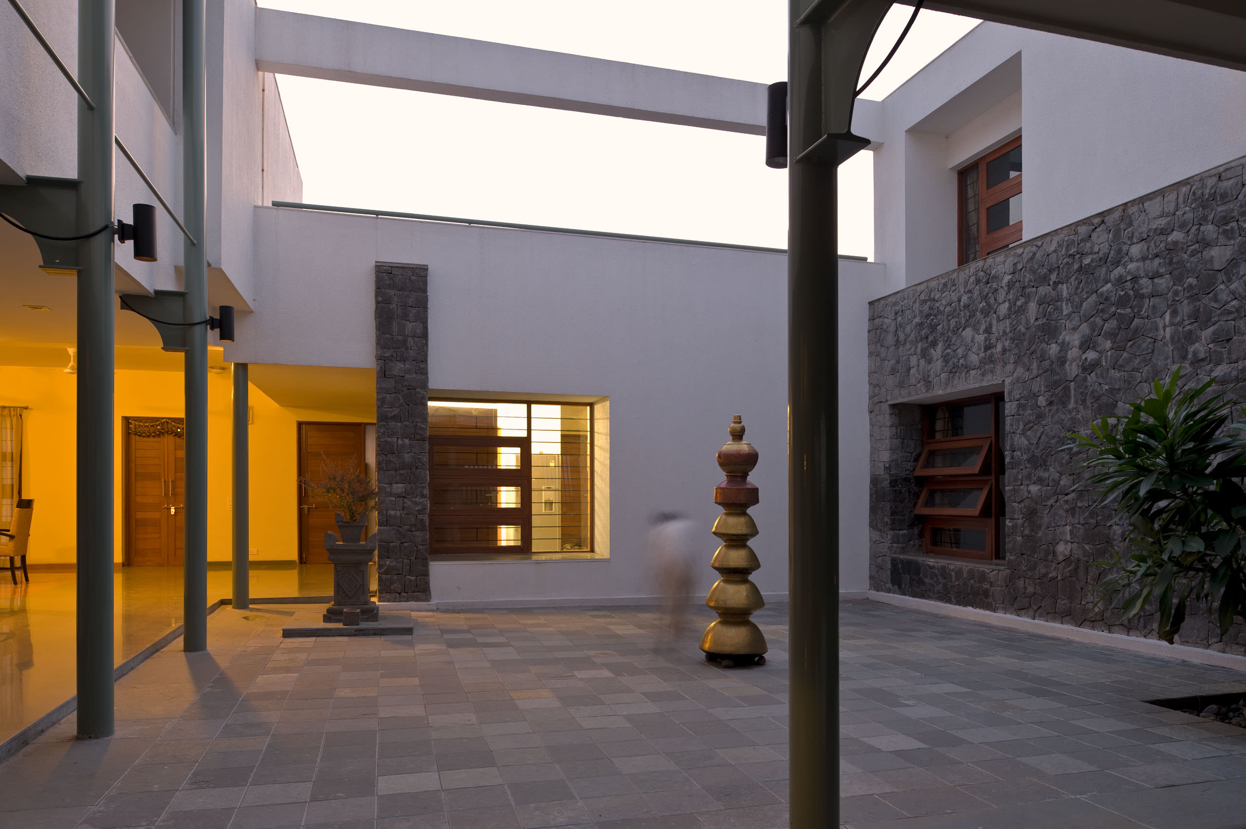 Opolis Architects, Bombay  |  Sarpanch House, Akluj